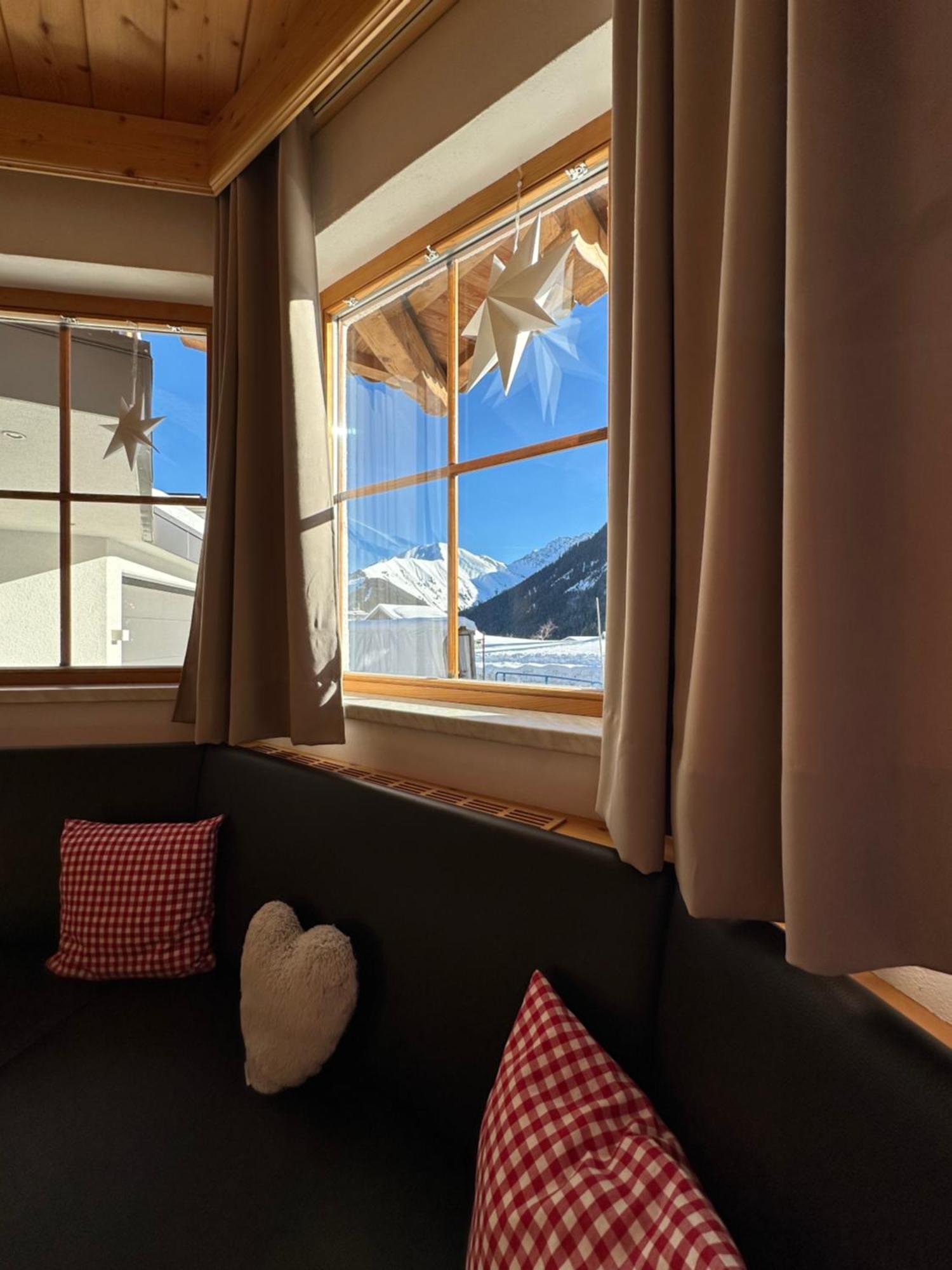 Tiroliving Apartment Berwang Bagian luar foto